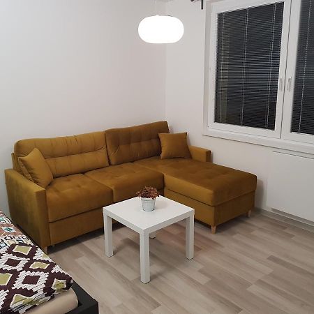 1+1 Znojmo Apartment Ngoại thất bức ảnh